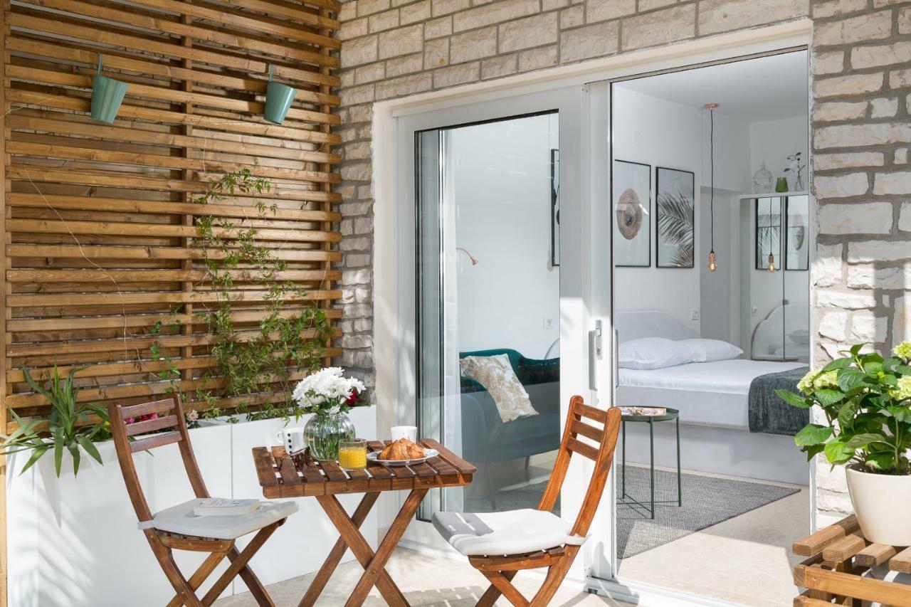 Studio Apartment Close To The Sea Rabac Esterno foto